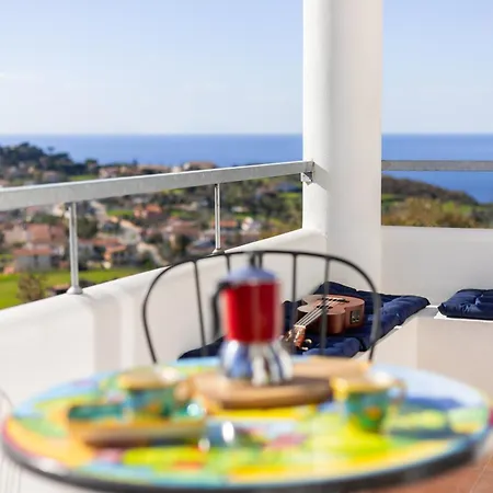The Olive Tree - Seaview Apartments-3